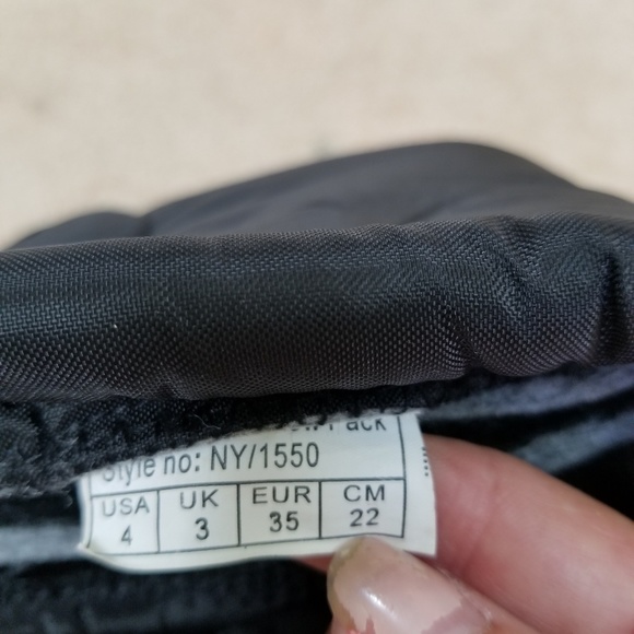 45% off today Sorel net boots - Picture 6 of 7